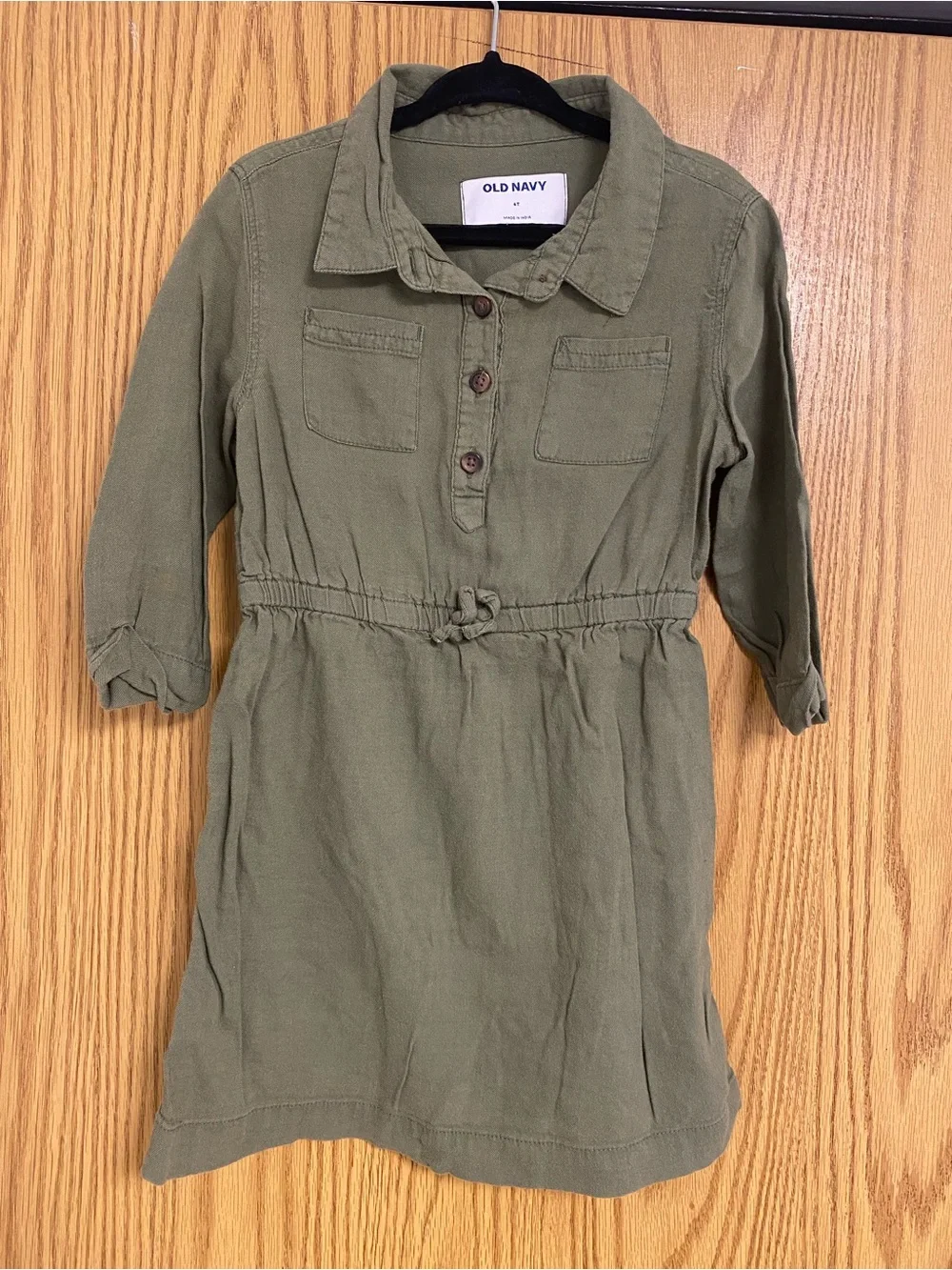4T Girls long sleeve dress